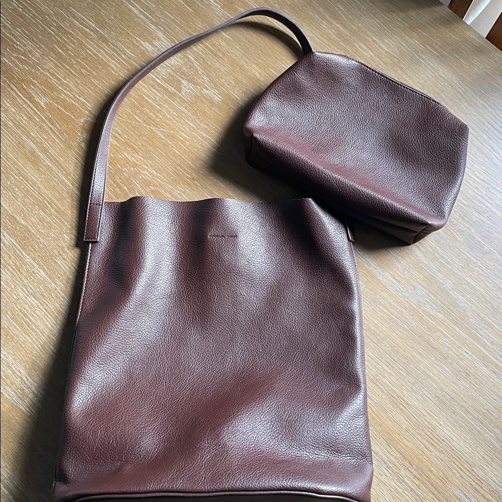 Anthropologie Leather Shoulder Bag in Dark Brown - Picture 4 of 4